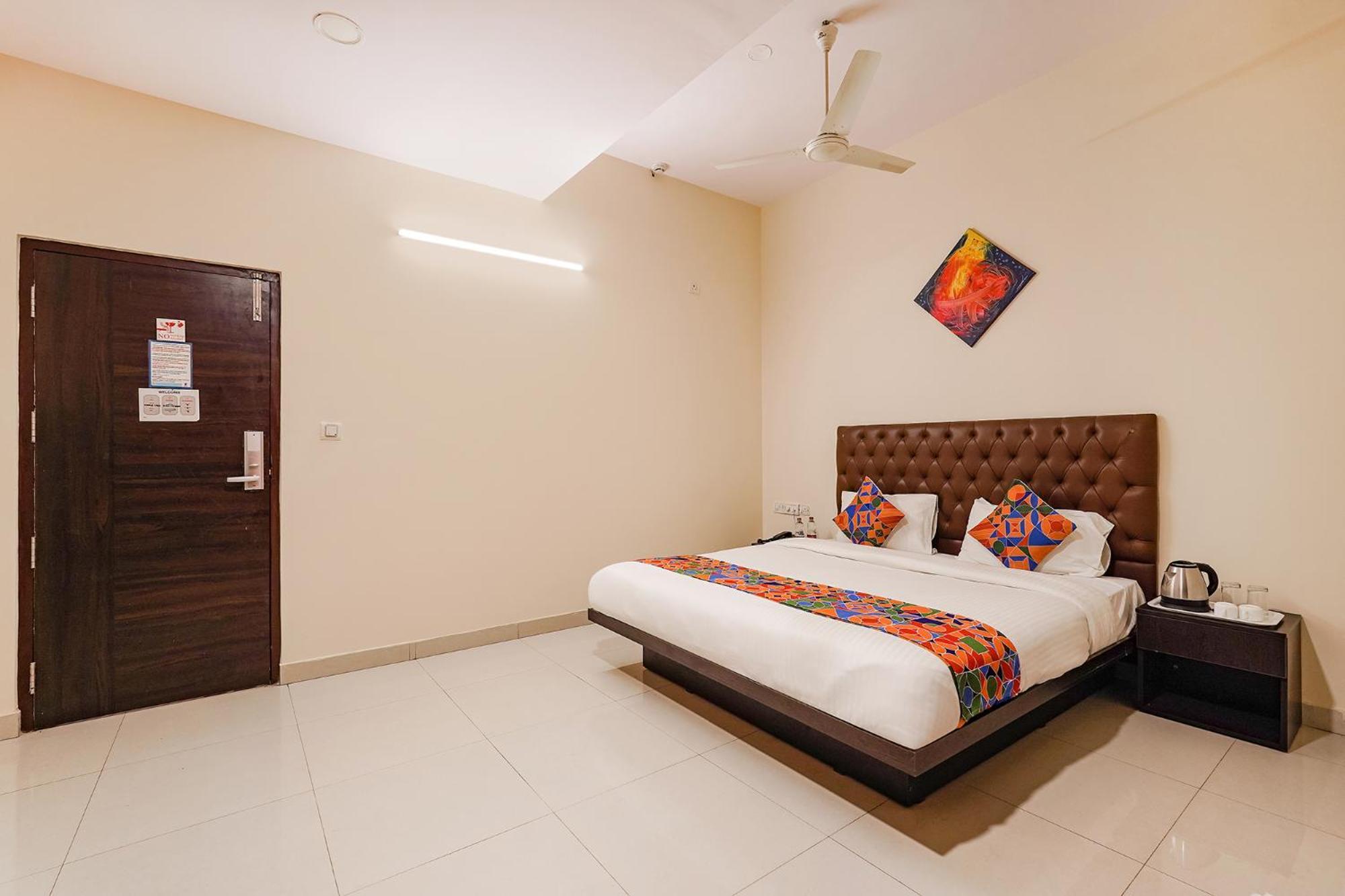 Fabhotel Leela Park Bangalore Buitenkant foto